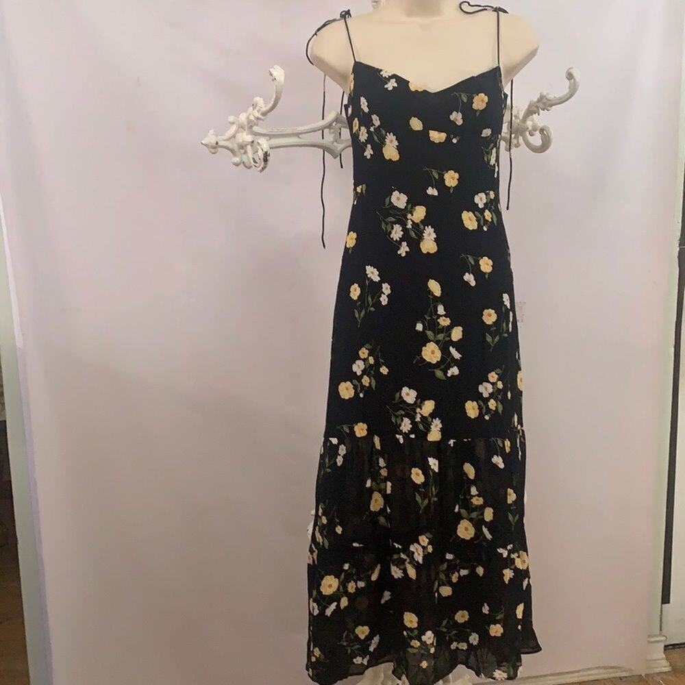 REFORMATION DIETRICH DRESS SIZE 2 - Picture 2 of 7